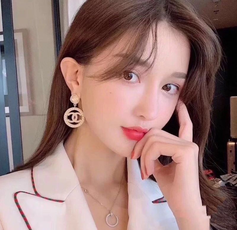 Ch**el earrings